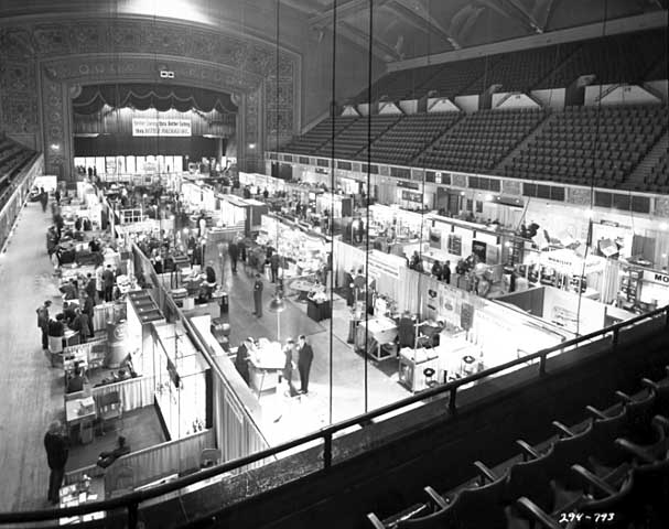 Exhibitors in auditorium