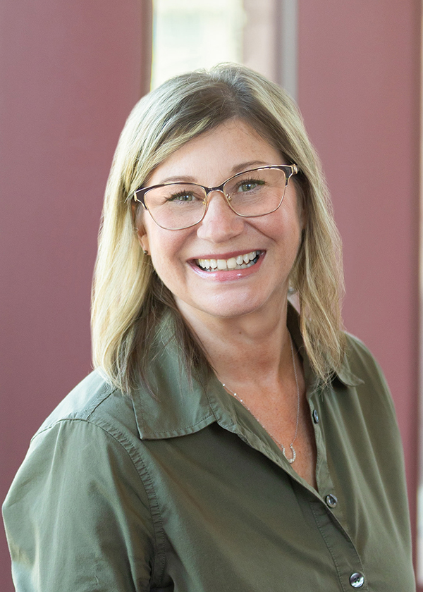 Nicole Dudziak, Co-Director of Retail Operations